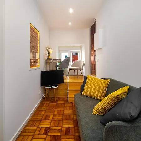 아파트 Liberty Avenue *